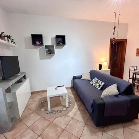 דירות Casa Lucia A Carugo מראה חיצוני תמונה
