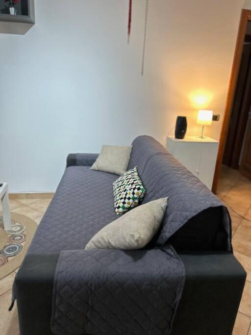 דירות Casa Lucia A Carugo מראה חיצוני תמונה